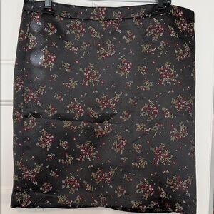 LOFT Black Floral Pencil Skirt